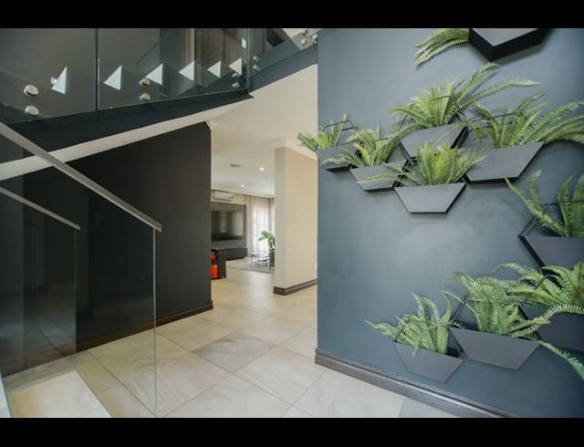 5 BEDROOM HOUSE FOR SALE IN COPPERLEAF ESTATE